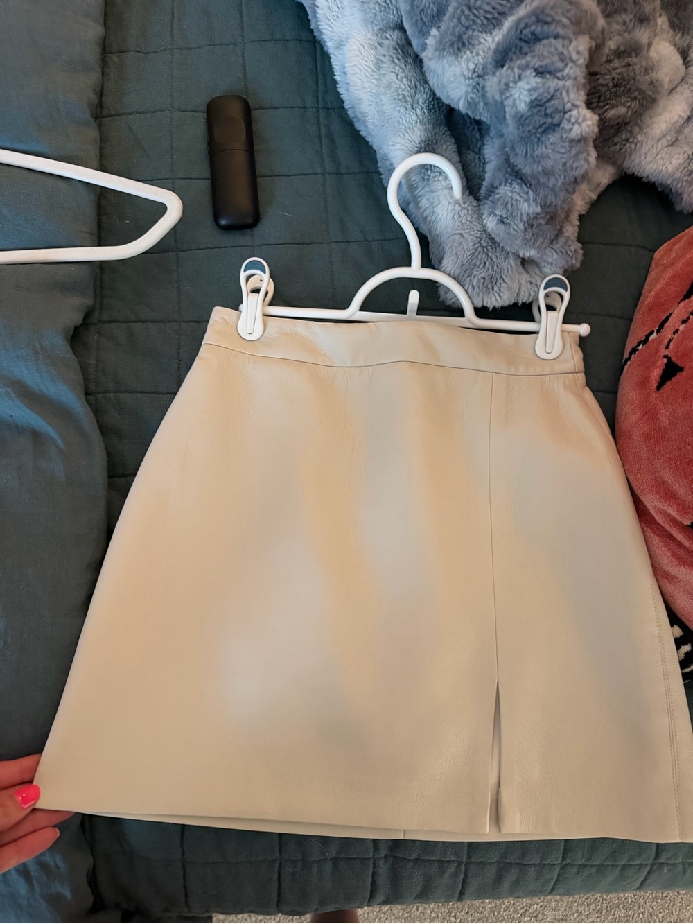 Wilfred Cream Leather Skirt with Front Slit